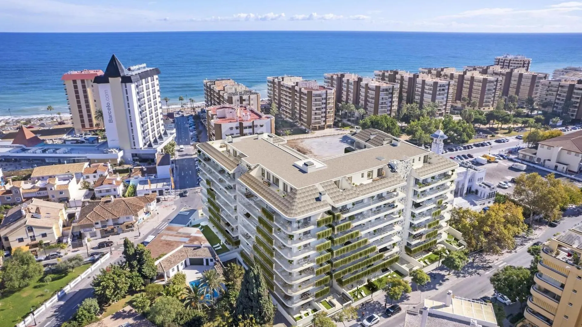 Jade Luxury Home In A Brand New Exclusive Complex With Mountain And Seaview, 100 Metres From Fuengirola Beach, Free Private Parking 0*,