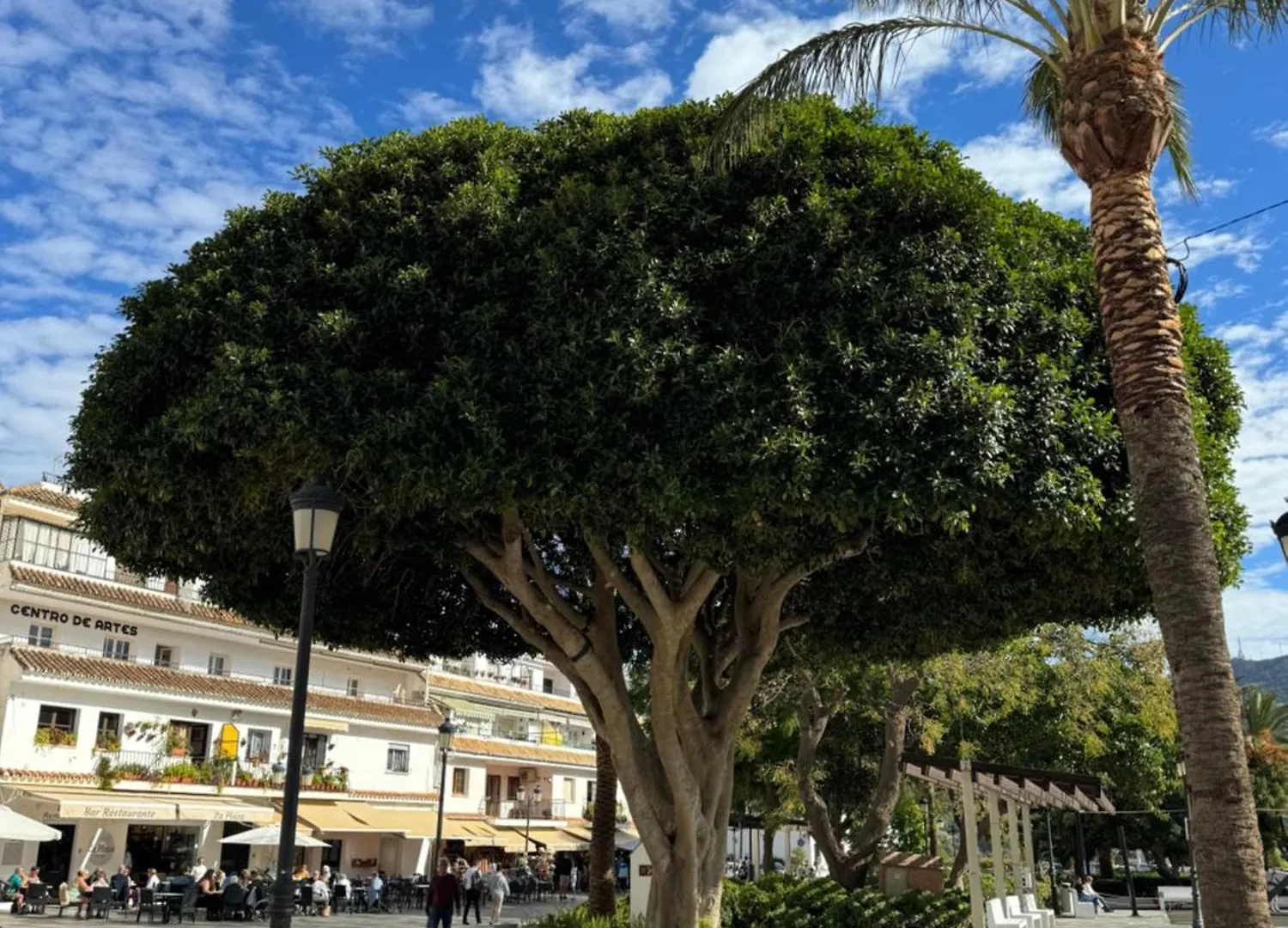 Jade Luxury Home In A Brand New Exclusive Complex With Mountain And Seaview, 100 Metres From Fuengirola Beach, Free Private Parking